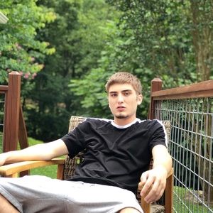 Meet your Posher, Ian